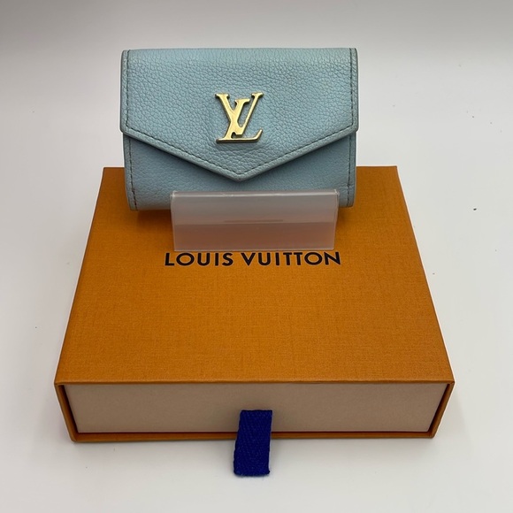 Louis Vuitton Handbags - Louis Vuitton rare lock Light mini Blue Wallet